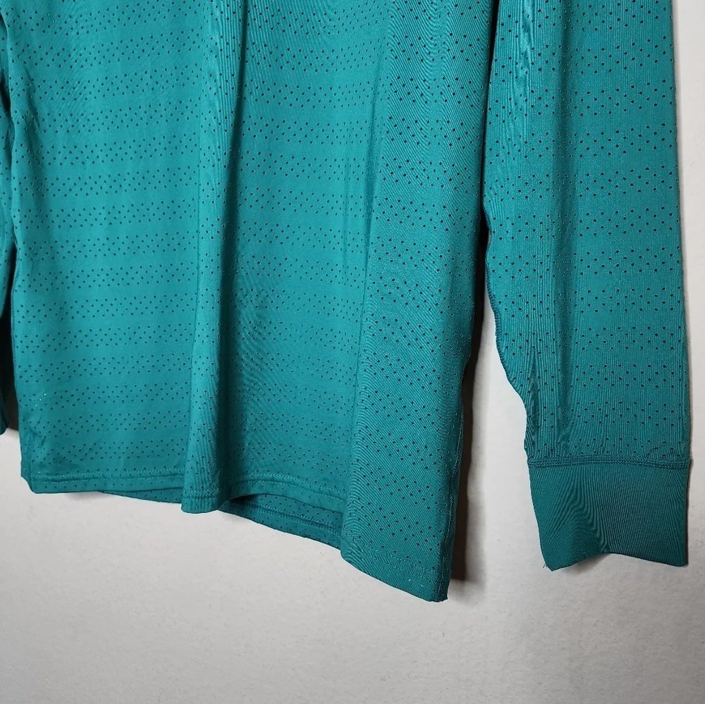 ZYIA long sleeve